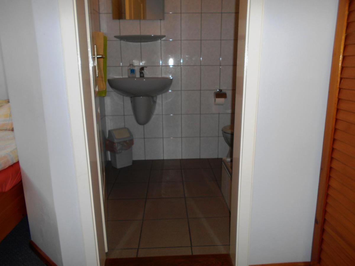 Arpad Panzio Bed and Breakfast Győr Buitenkant foto